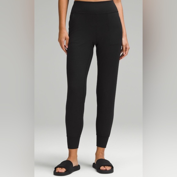 Lululemon 🍋 Align Jogger, black w/pockets, women’s size 14, Great Condition! - Picture 3 of 16